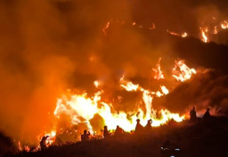 Kebakaran Bromo Capai 176 Hektare, Wisata Ditutup Total