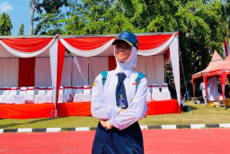 Dua Tahun Berturut-turut, Nisa Jadi Petugas Aubade di Bangkalan