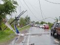 Cuaca Ekstrem Di Ponorogo, Belasan Bangunan Berantakan
