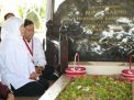 Gubernur Khofifah Ziarah Makam Bung Karno 
