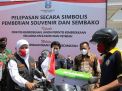Gubernur Khofifah Kirim Bingkisan untuk Pejuang dan Keluarganya