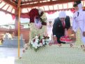 Gubernur Khofifah Pimpin Ziarah ke Makam Gubernur Soerjo