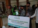 Secret Clean Semprot Disinfektan di Masjid Agung Lamongan