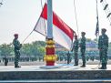 Prajurit Dan PNS Brigif 2 Marinir Laksanakan Upacara Bendera