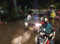 Diguyur Hujan, Sejumlah Ruas Jalan di Surabaya Banjir