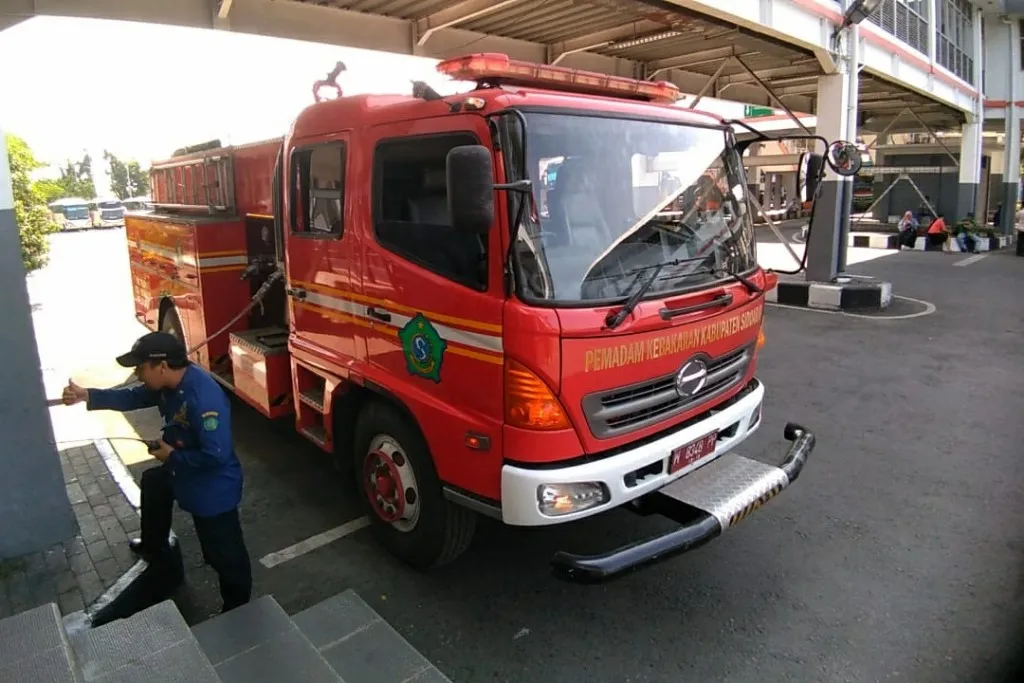 Toilet Terminal Bungurasih Ludes Terbakar