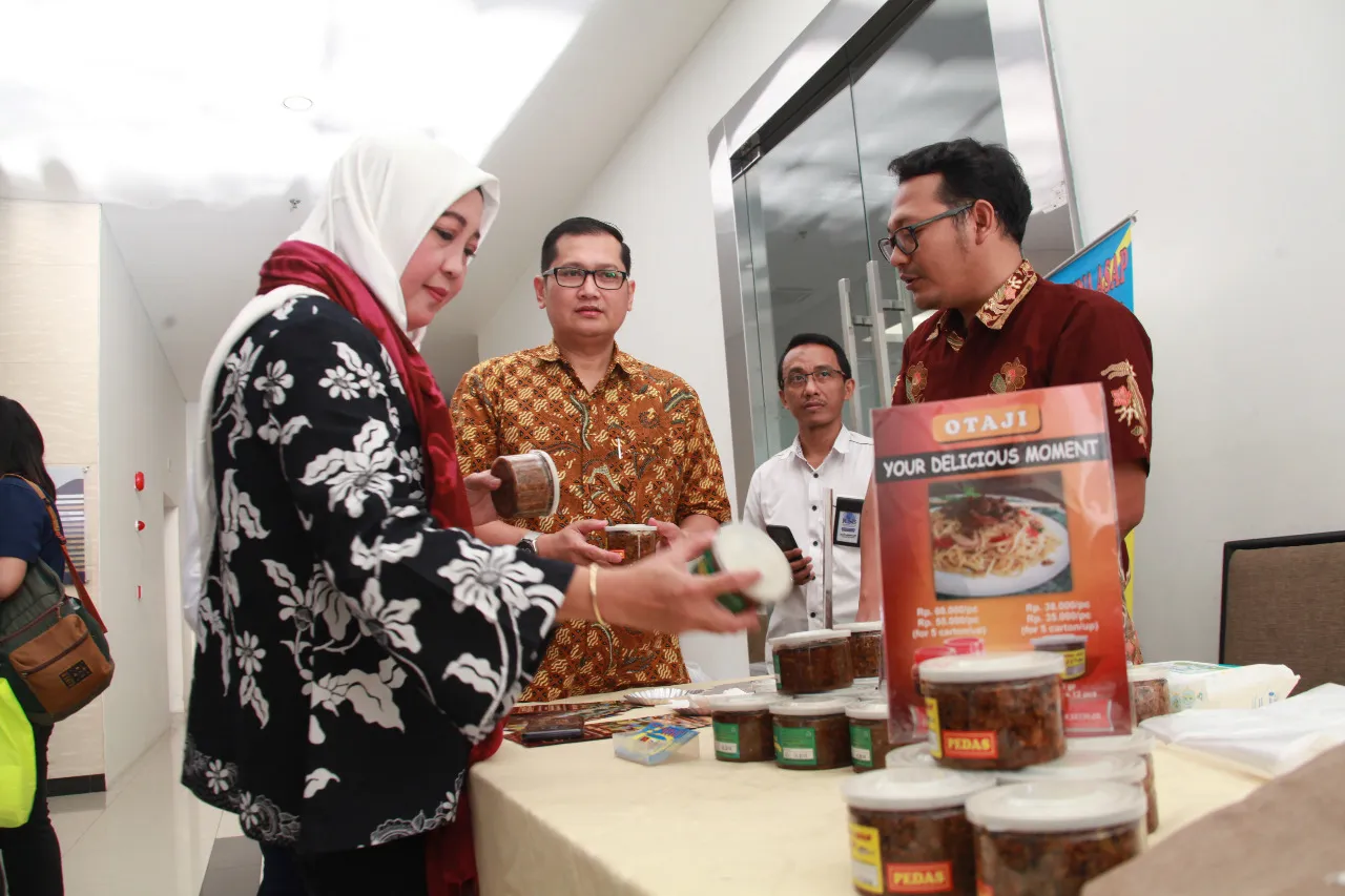 Kemkominfo Dorong Pelaku Usaha Mikro