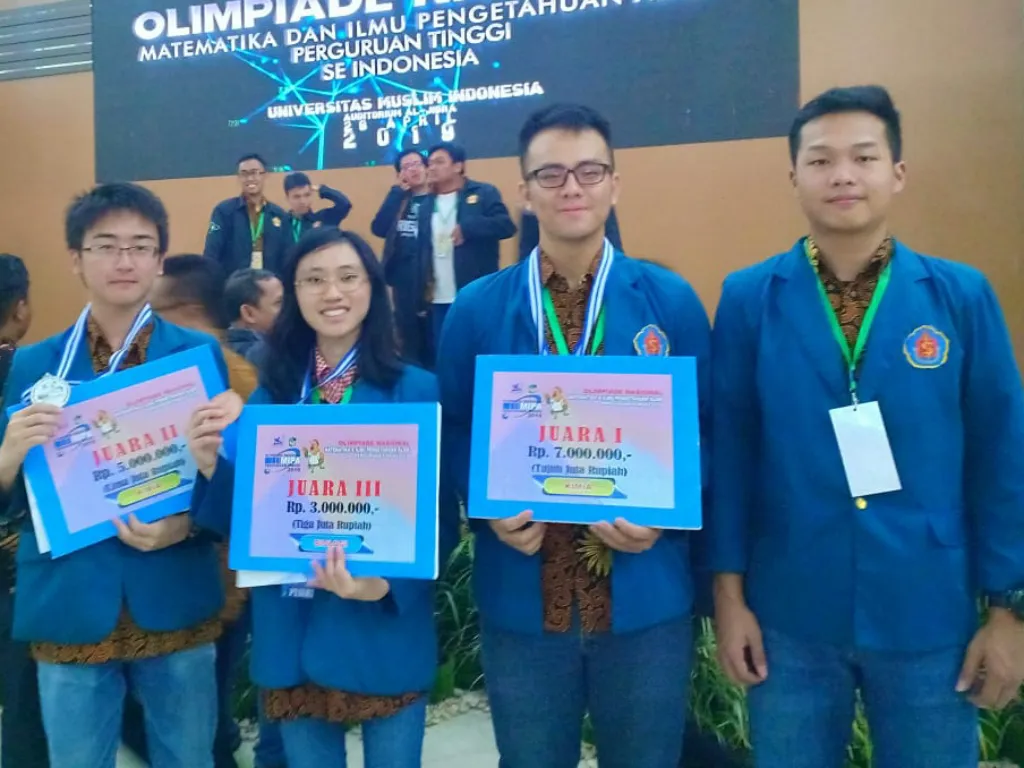 Mahasiswa Ubaya Borong Medali ONMIPA