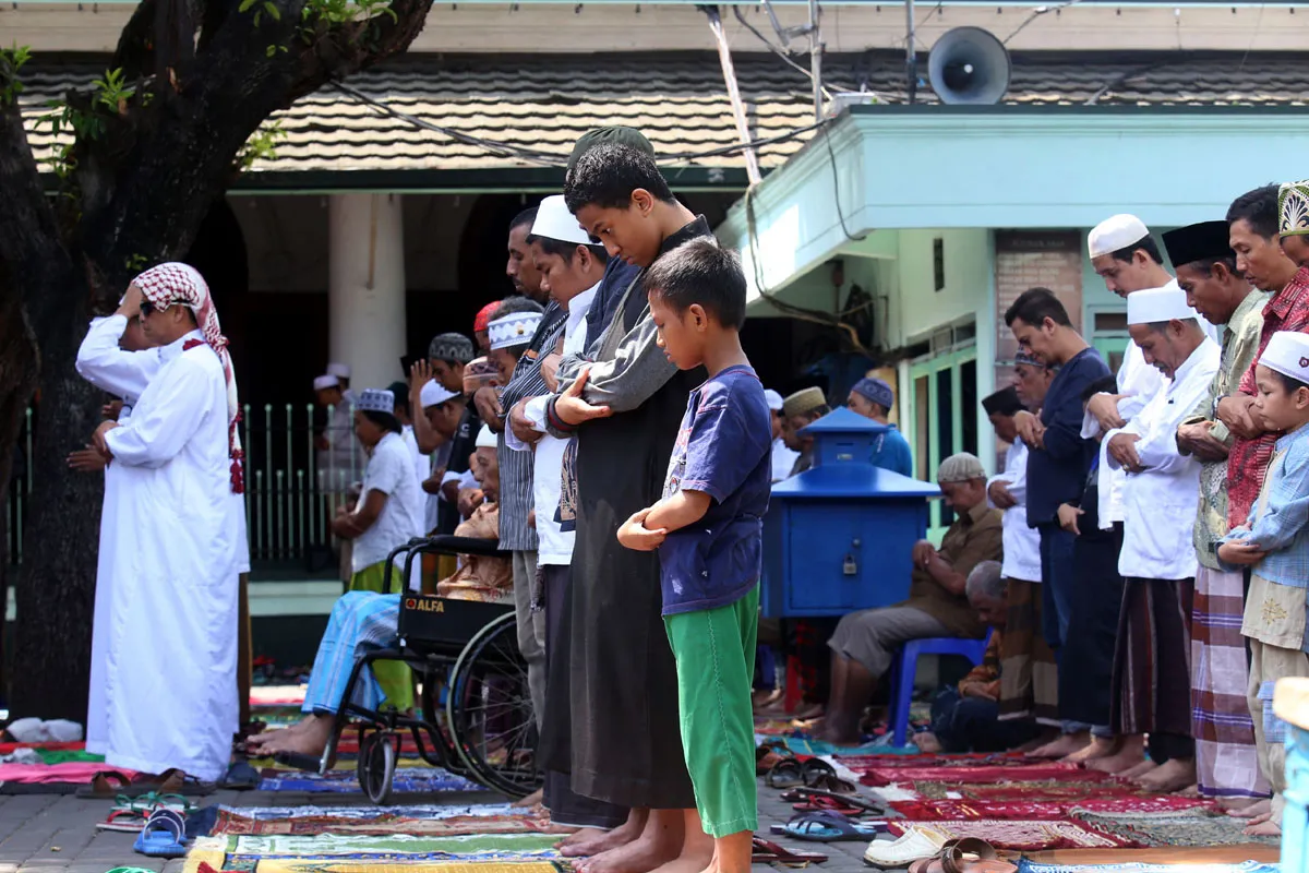 Jumat Minggu Pertama Ramadhan di Masjid Ampel