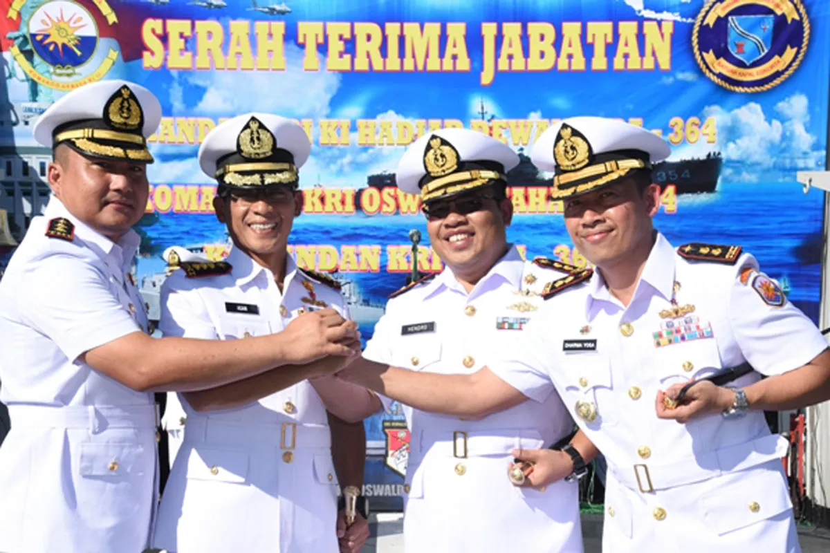 Tiga Komandan KRI Satkor Komando Armada II Ganti  Pimpinan