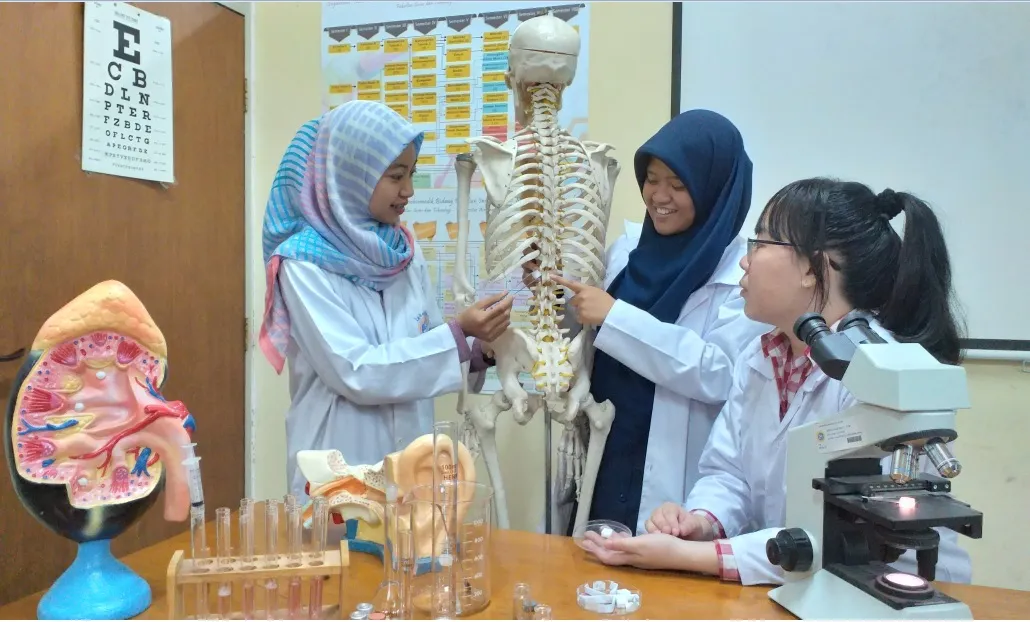 Teknologi 3D Printing untuk Mengatasi Spinal Tuberculosis