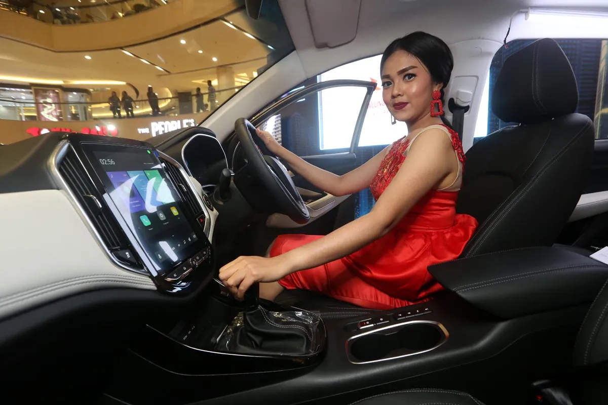 Kereen, Mobil Wuling Almaz Bisa Bicara Bahasa Indonesia