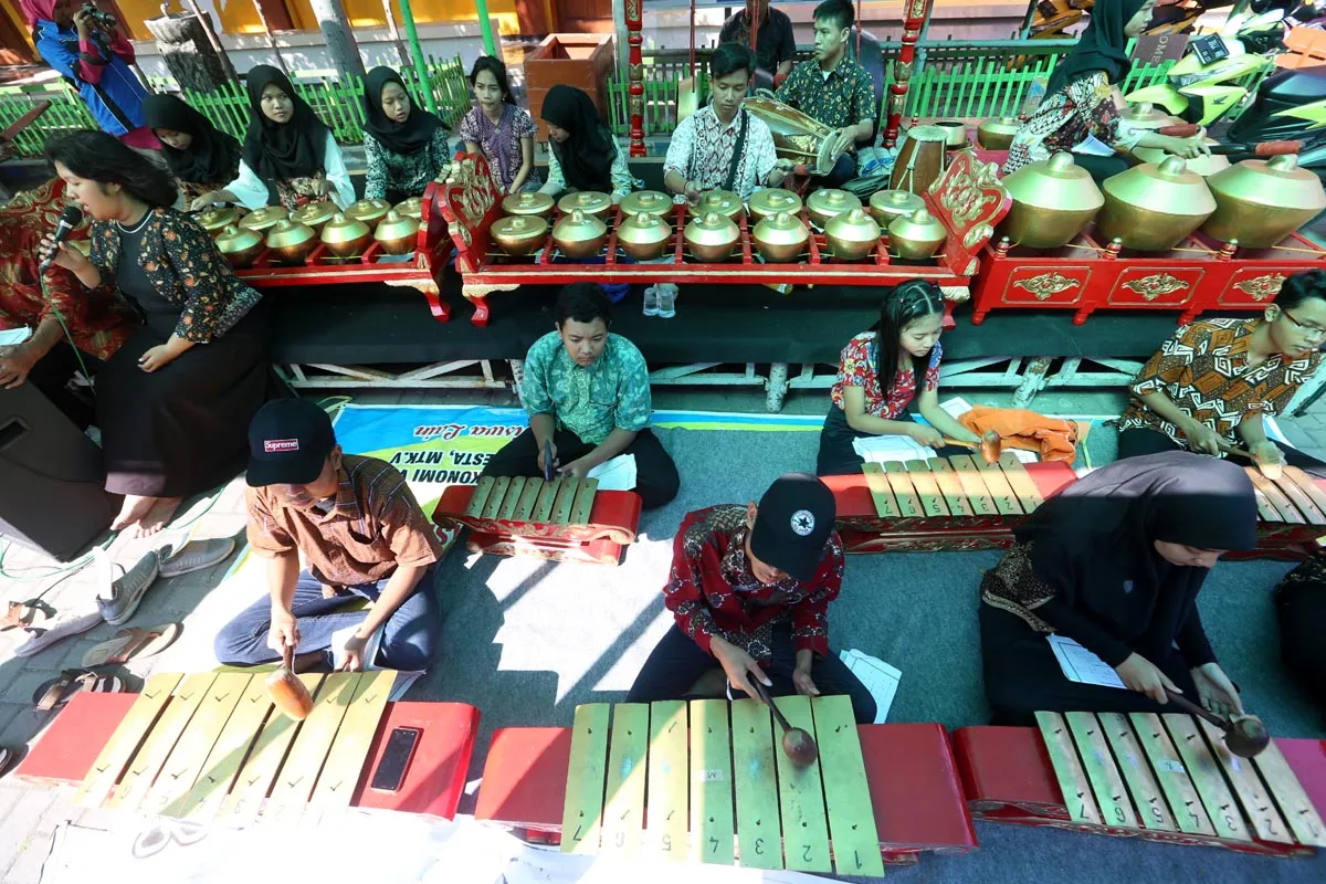 Kereen, Karawitan Jadi Ekstrakulikuler Wajib SMK Ketintang Surabaya