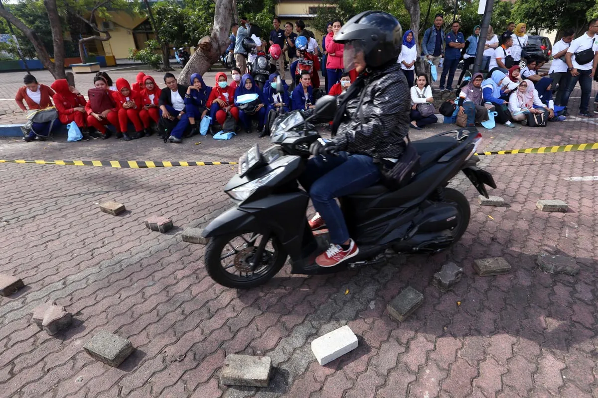  Karyawan Nutricia Sarihusada Cari Aman Dijalanan
