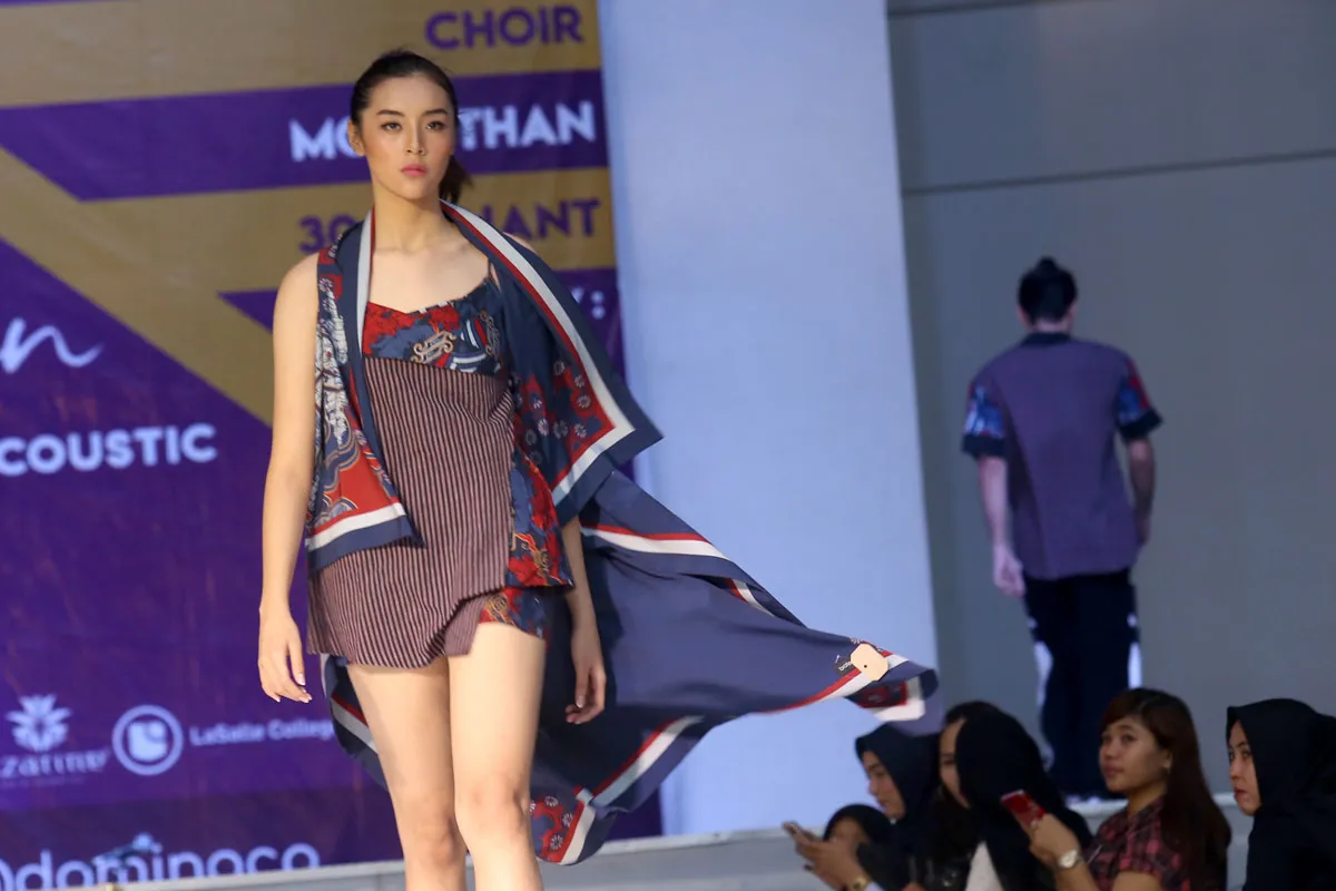 Cantiknya Peraga Busana di Jatim Runway 2019, Bikin Gagal Fokus
