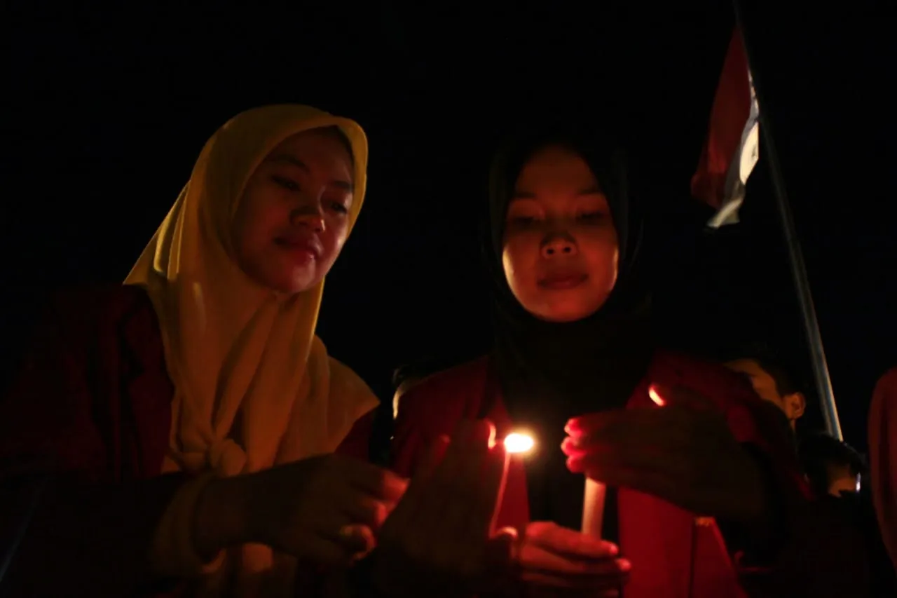 Mahasiswa Muhammadiyah Surabaya Menggelar Aksi Solidaritas