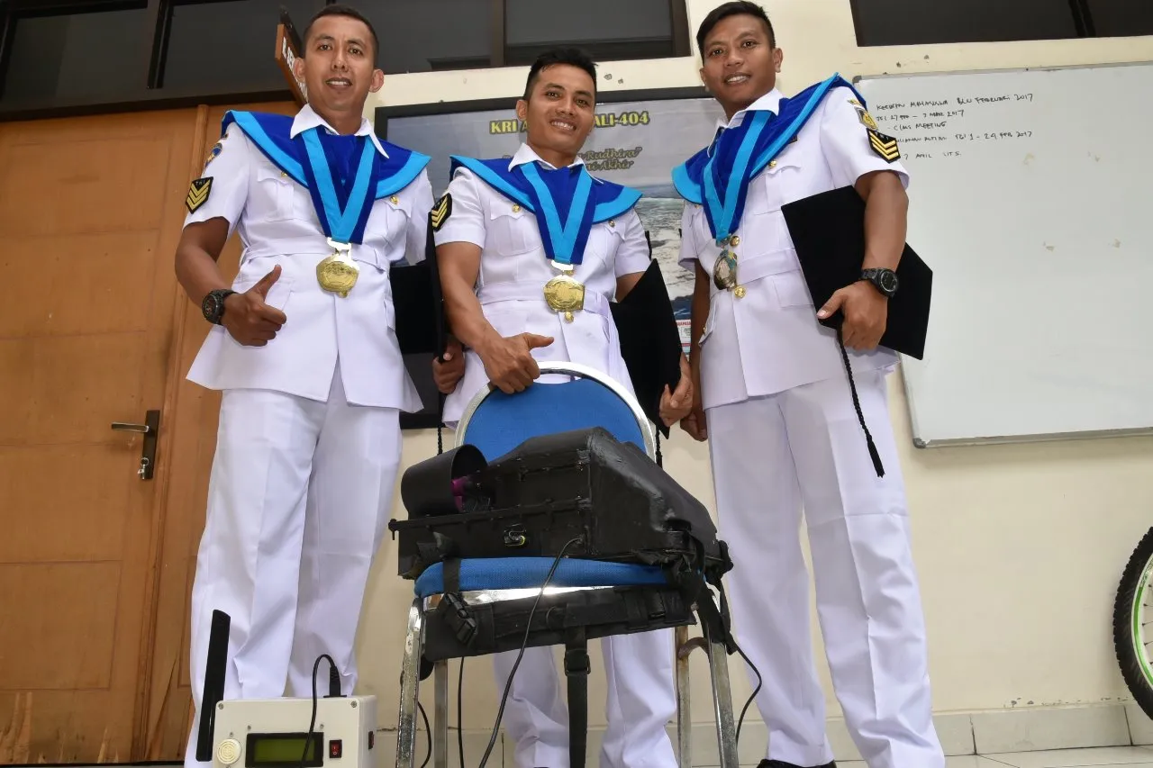 Kereen, Tank Mini Karya Lulusan STTAL Bisa Antar Detonator Otomatis