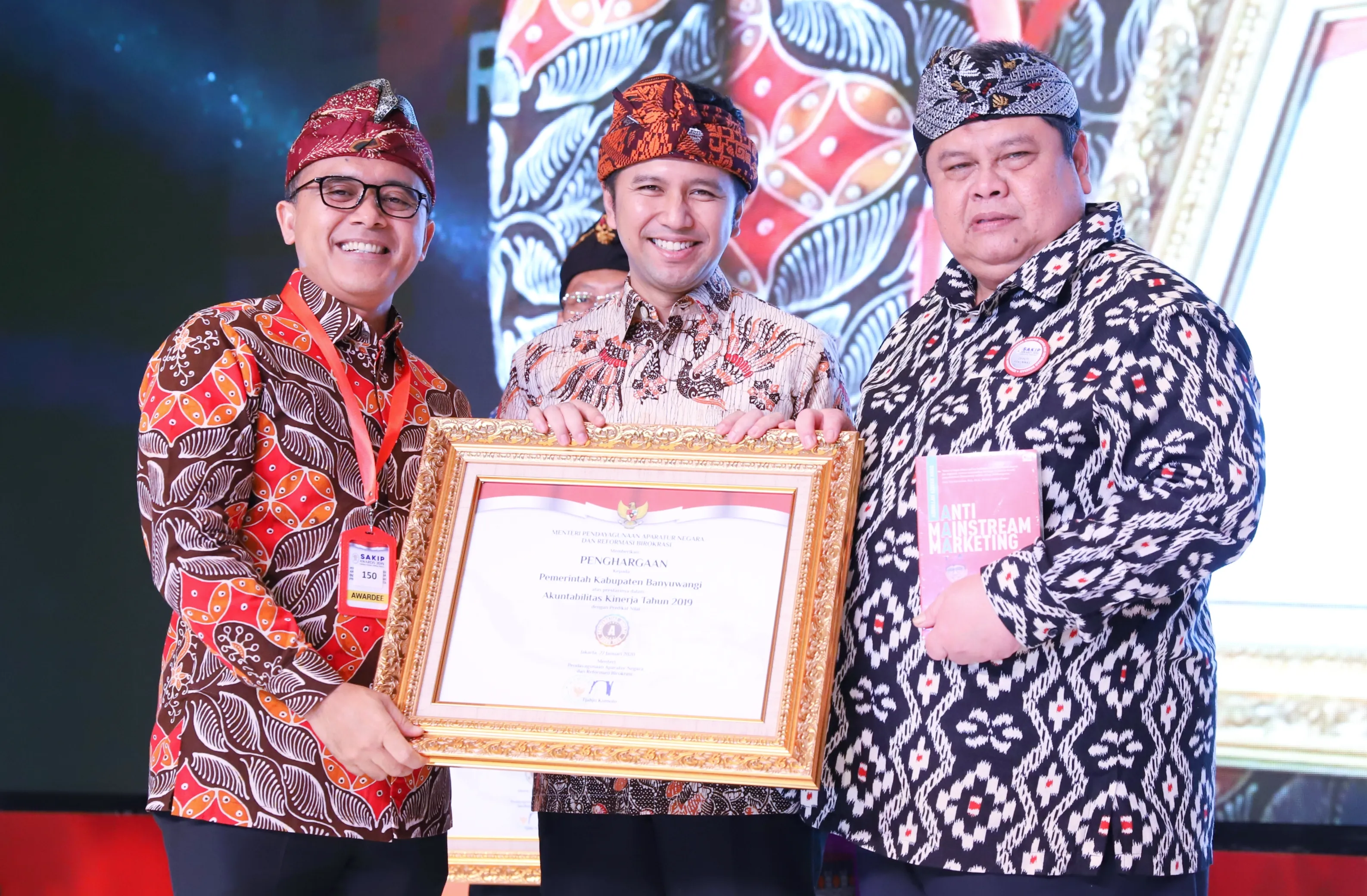 Pemprov Jatim Kembali Raih Predikat A Penghargaan SAKIP 2019