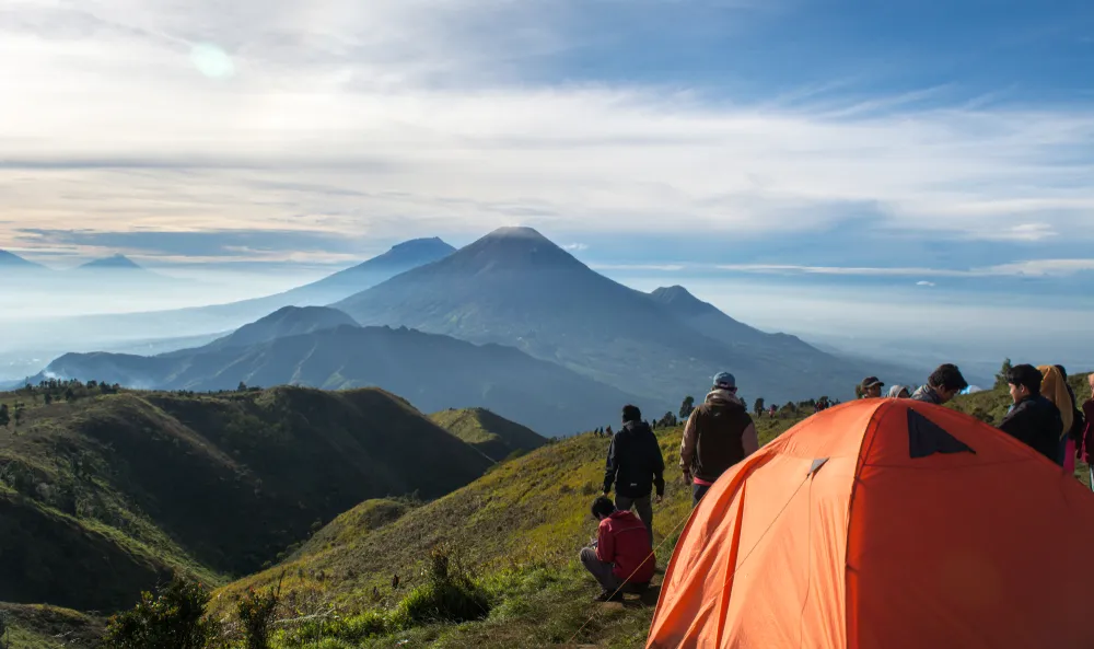 Pendaki Gunung Masa Kini Hanya Eksistensi di Media Sosial Saja