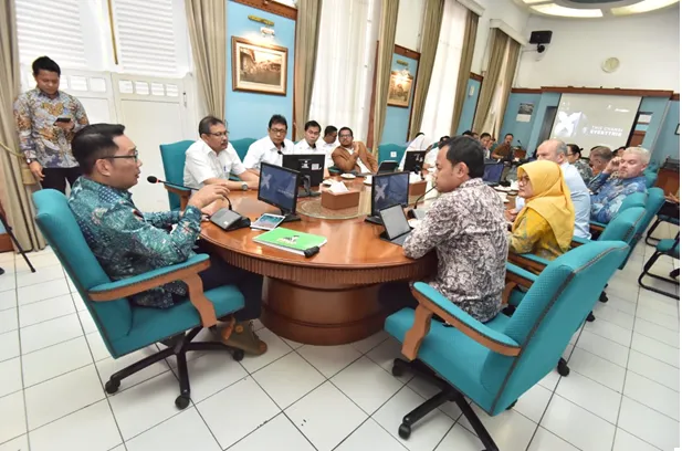 Pembangunan Pengolahan Sampah Plastik Jadi Biodiesel di Jabar di Mulai