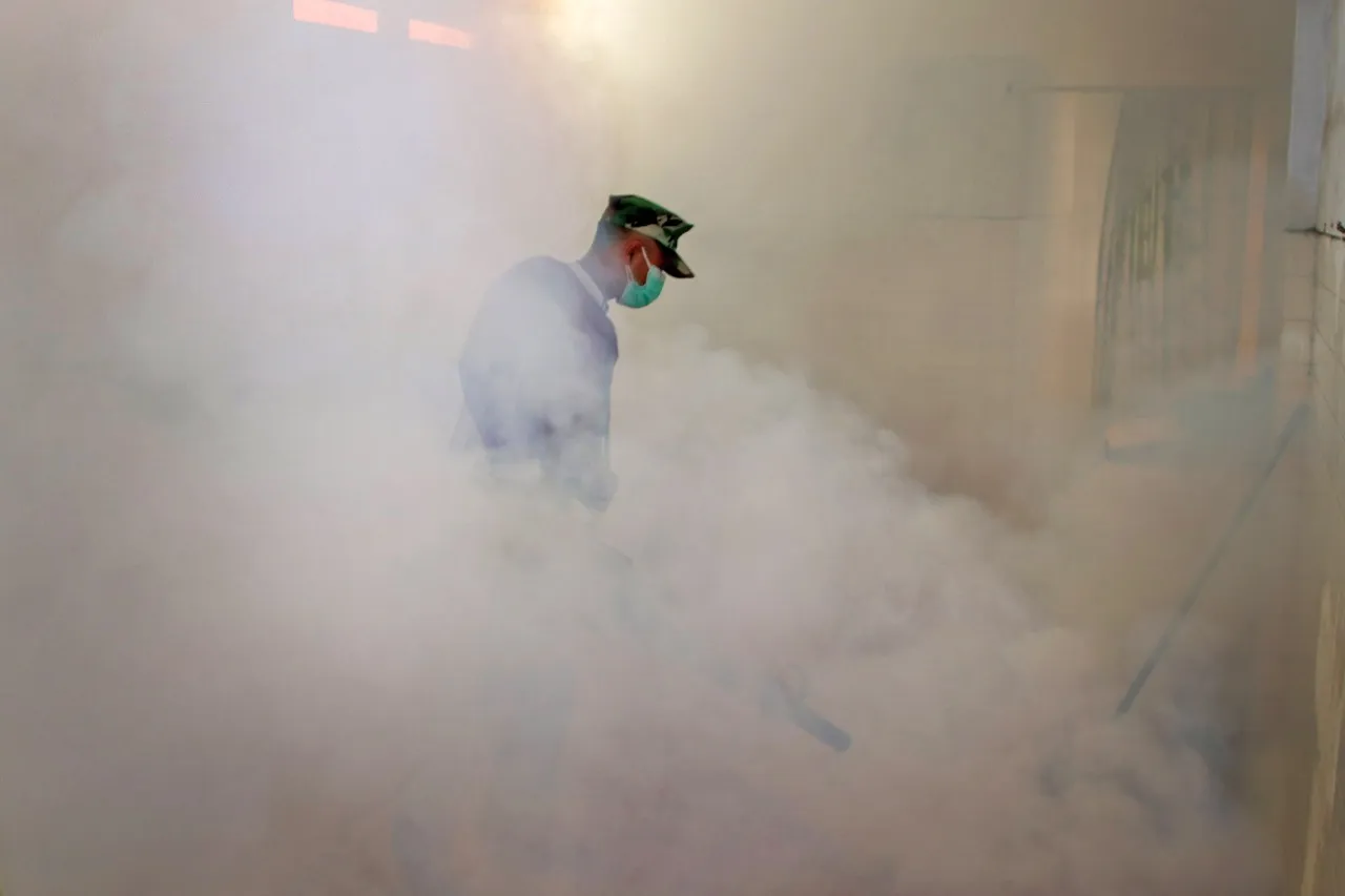 Cegah Demam Berdarah, Yonif 3 Marinir di Fogging