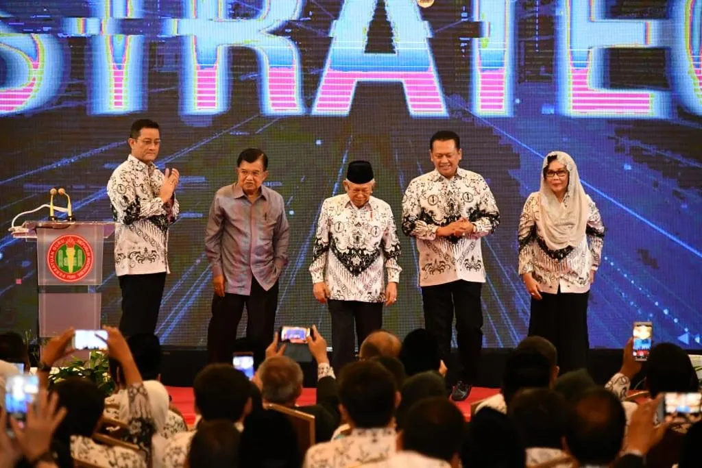 MPR RI dan PGRI MoU Sosialisasi Empat Pilar MPR RI