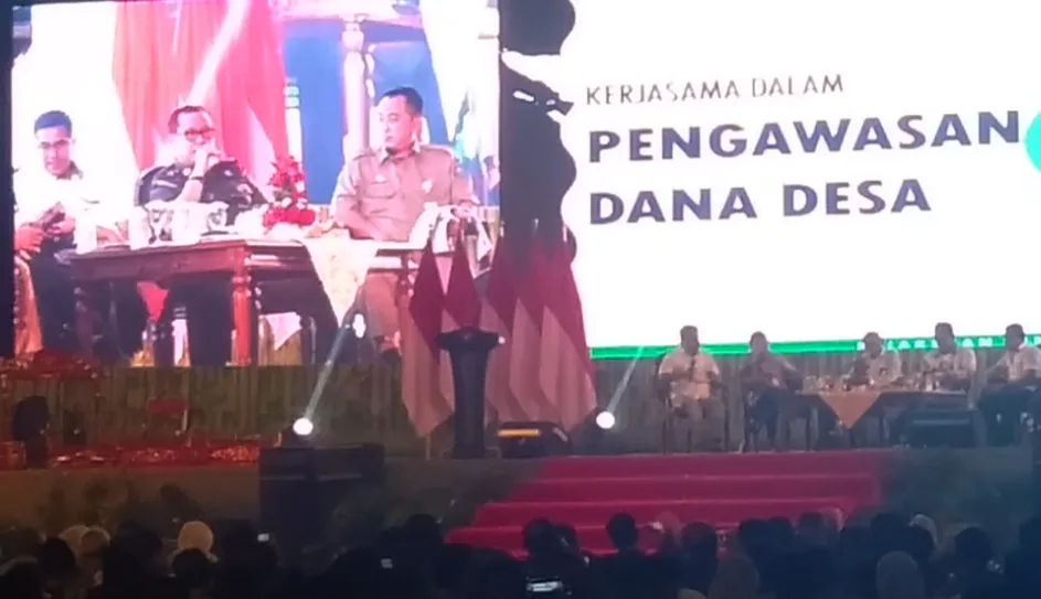 Gubernur Khofifah Kumpulkan Kepala Desa se-Jatim, Jabarkan Dana Desa 