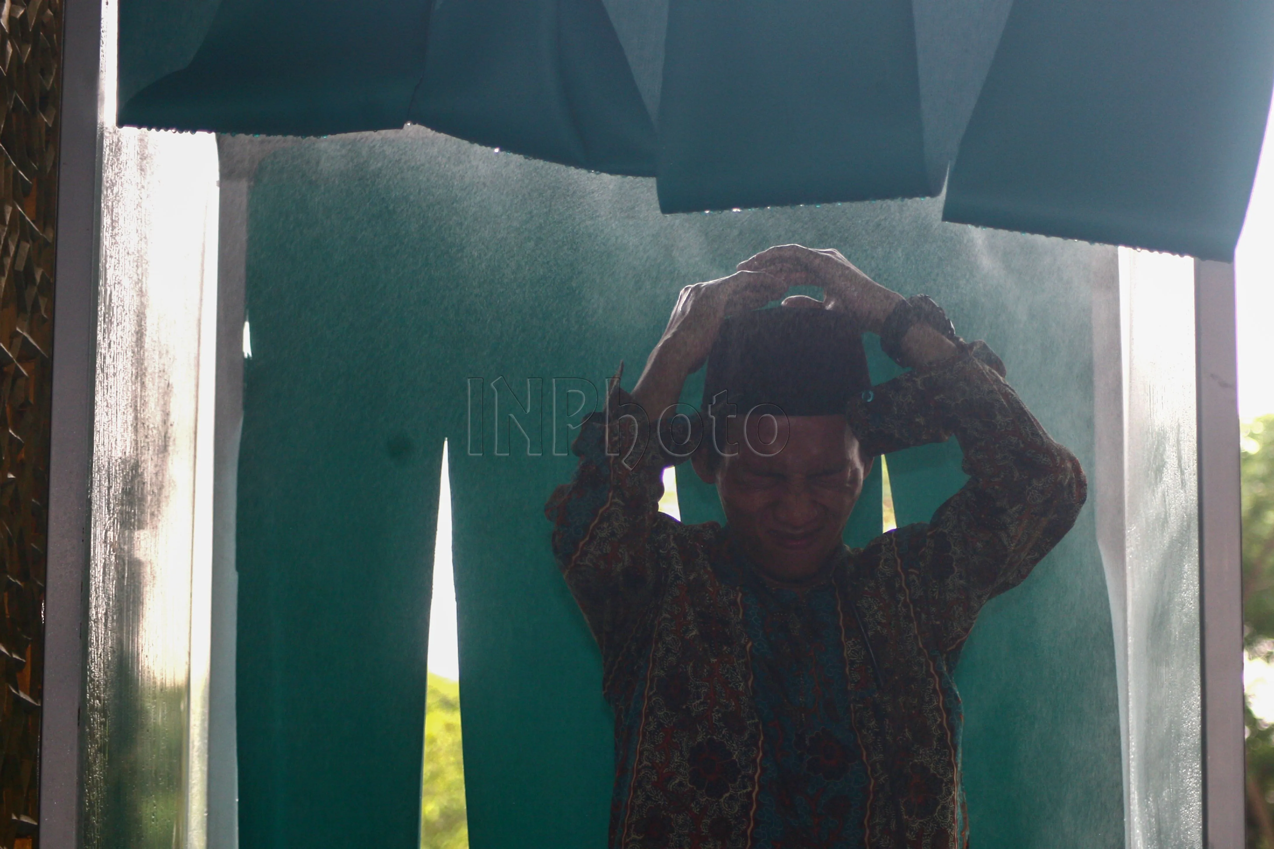 Masjid Al-Akbar Tetap Gelar Sholat Jumat dengan Prosedur Ketat