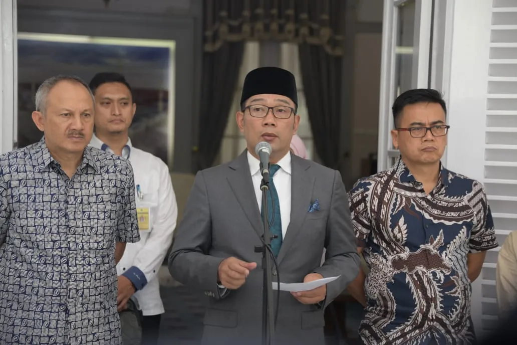 Jabar Terapkan Wajib Masker dan Jaga Jarak Saat Keluar Rumah