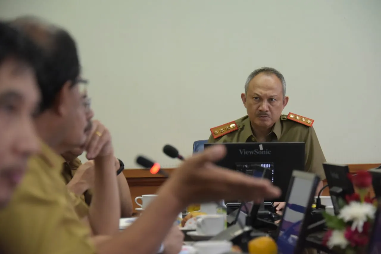 Stok Aman, Sekda Jabar Imbau Masyarakat Tak Panik Beli Sembako
