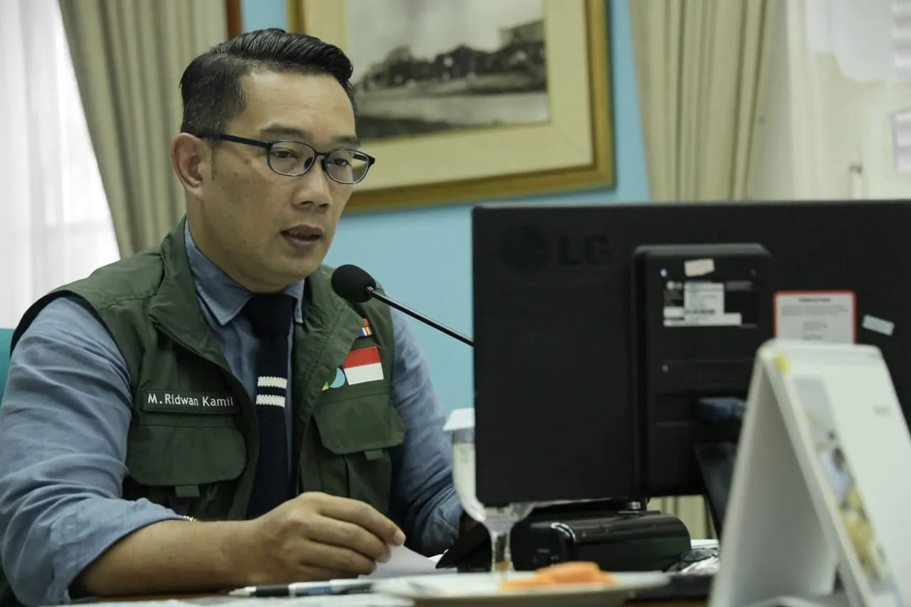 Rakor Bersama Menteri, Ridwan Kamil: Jabar Butuh 30 Ribu APD