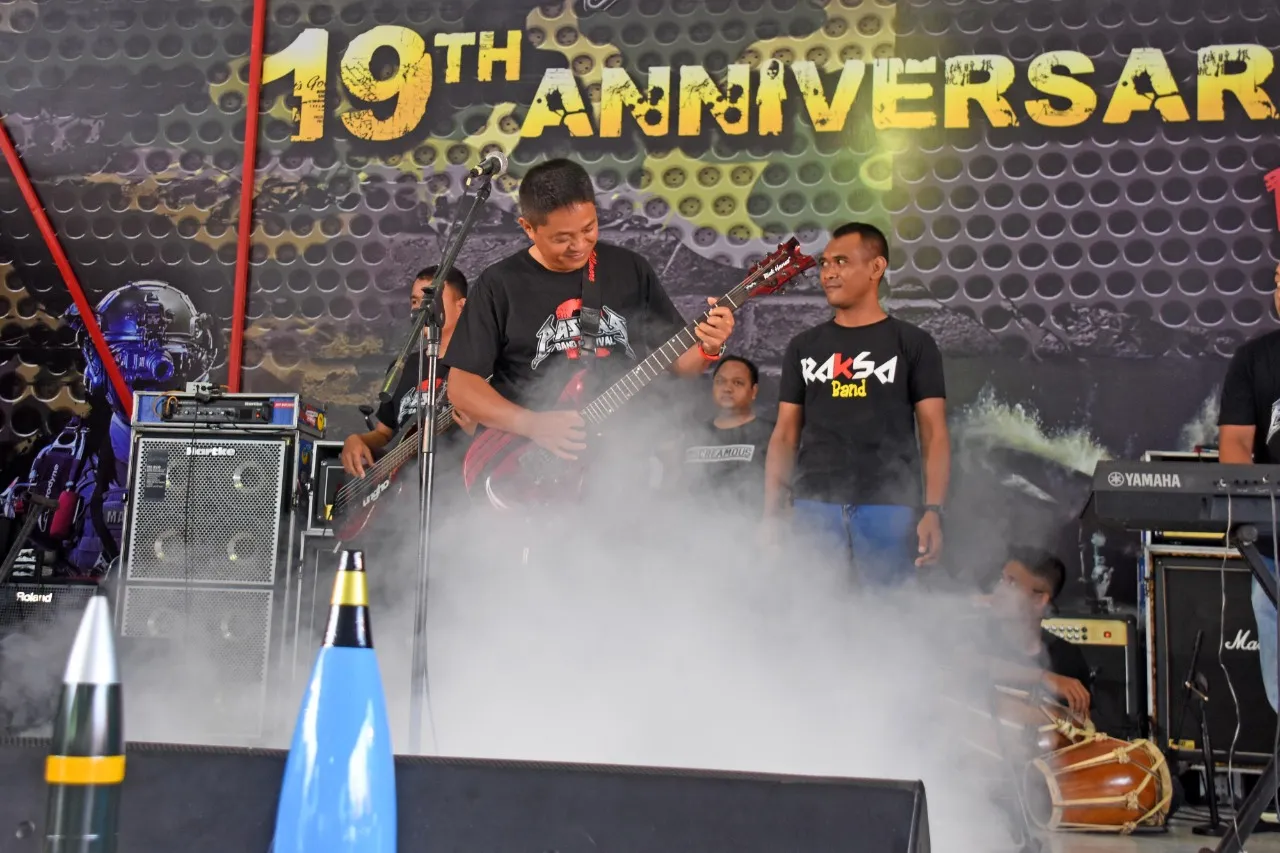 Festival Band Meriahkan HUT ke-19 Pasmar 2 