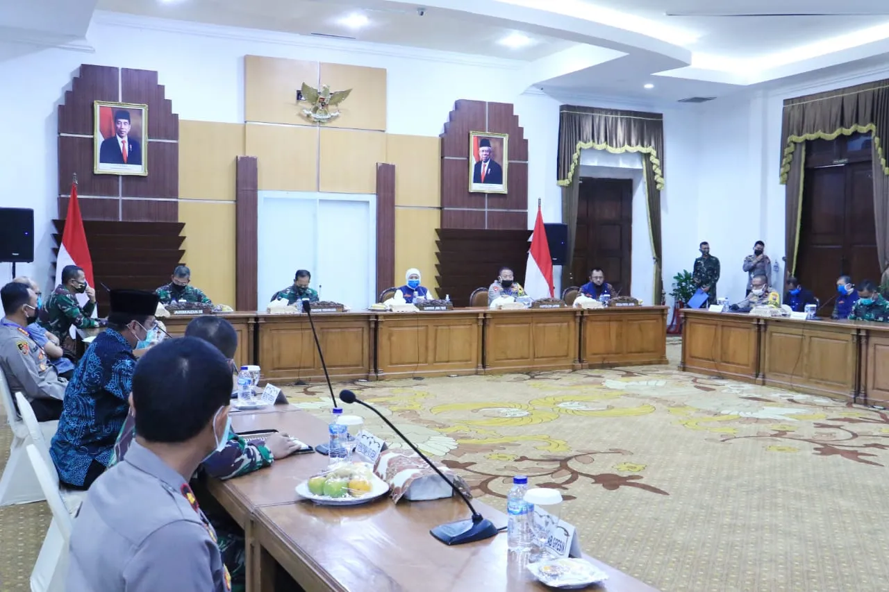 Soal PSBB, Gubernur Khofifah: Himbauan dan Teguran Jika Melanggar 
