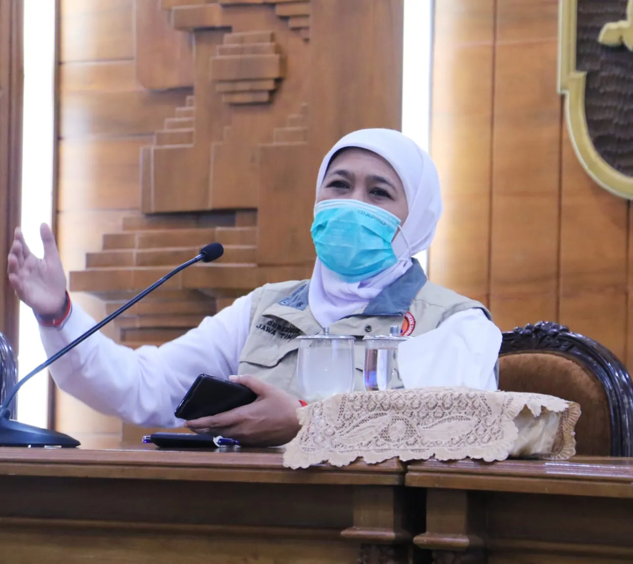 Khofifah Bersyukur 154 Tenaga Migran dari Malaysia, Sehat 