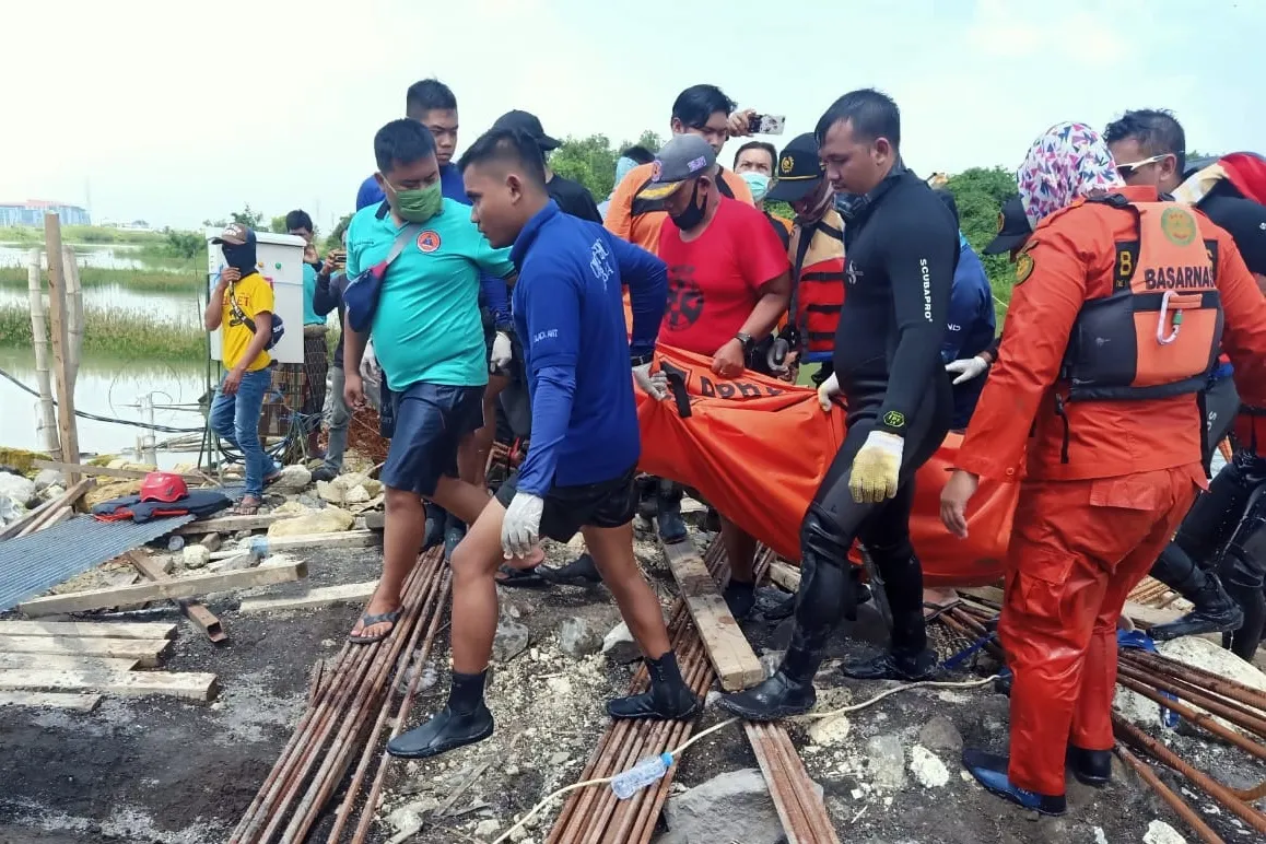 Pria Tenggelam di Bozem Pakal Surabaya Barat Ditemukan Tewas