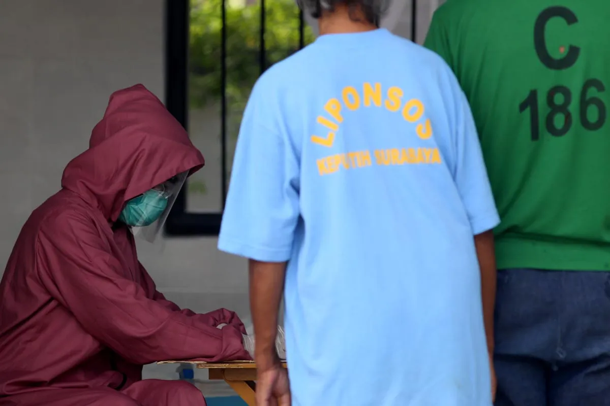 Liponsos Keputih Over Kapasitas