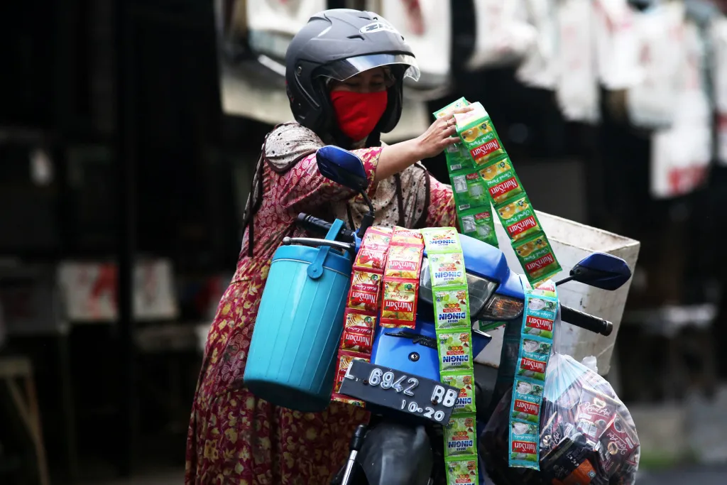 Perempuan Harus Tetap Tangguh Hadapi Pandemi Covid-19