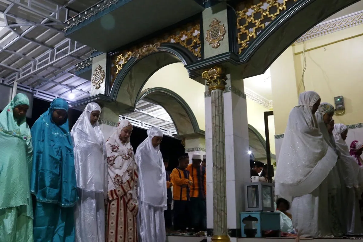 Aduuhhh! Tarawih Berjemaah Bisa Dipidana