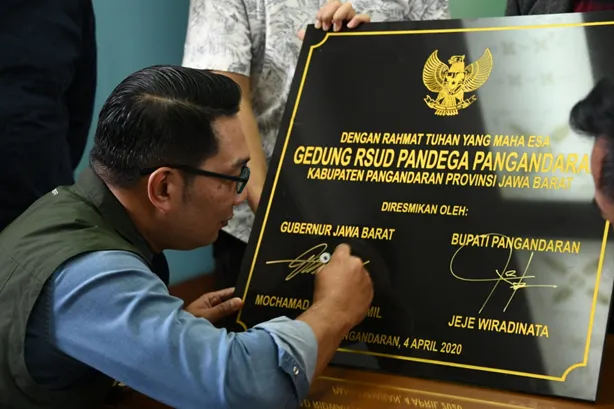 Jabar Salurkan 16 Ribu APD dan Bantuan dari Jack Ma ke Daerah