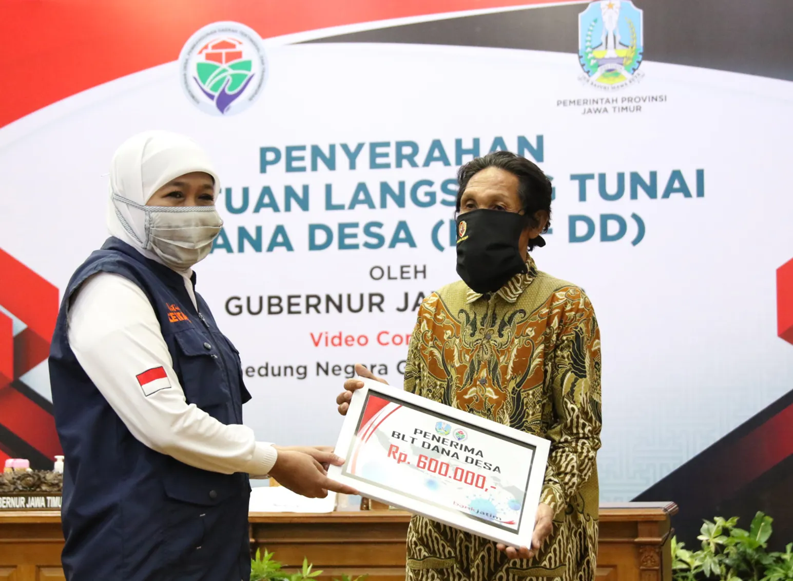 Gubernur Khofifah: Penyaluran BLT-DD, Harus Cepat Sebelum Idul Fitri
