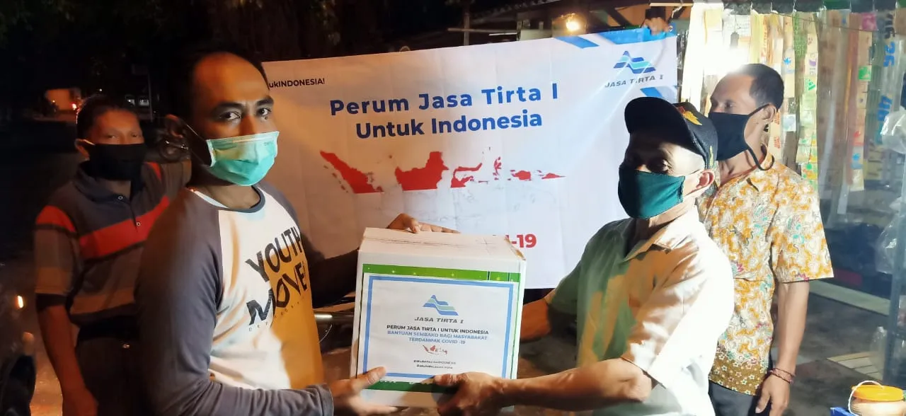 Lebaran Saat Pandemi, PJT I Bagi 2.600 Paket Sembako di 4 Provinsi