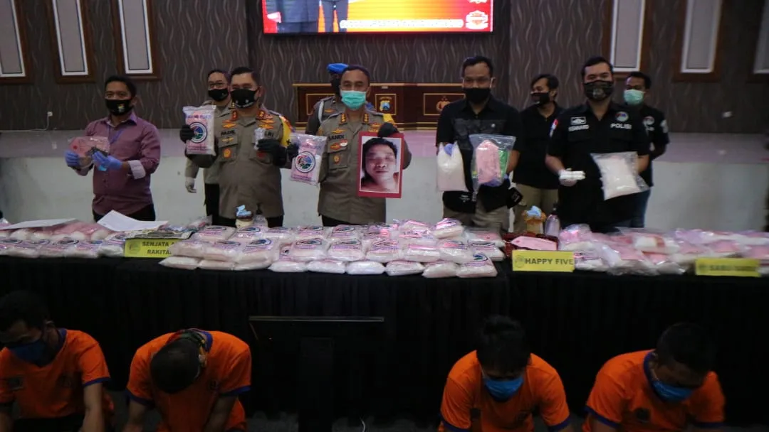Resiko Besar Menghantui Satresnarkoba Polrestabes Surabaya