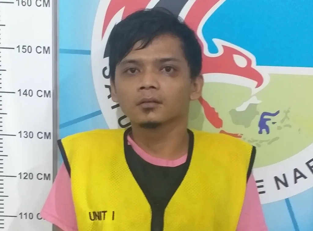 Polisi Amankan 57. 850 Pil Double L Siap Edar di Surabaya
