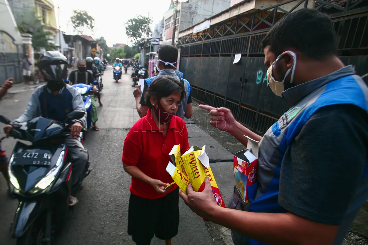 Bagikan Masker dan Vitamin, Dompet Jariyah Ambil Peran Sukseskan PSBB