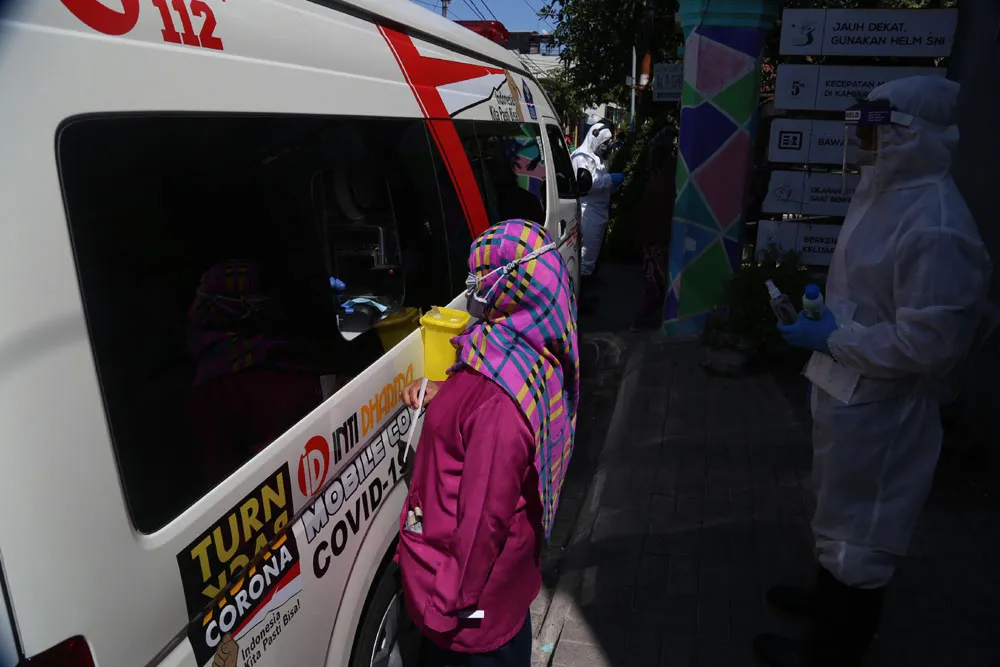 Kasus Positif COVID-19 Naik 700, Pasien Sembuh 293, Meninggal 40