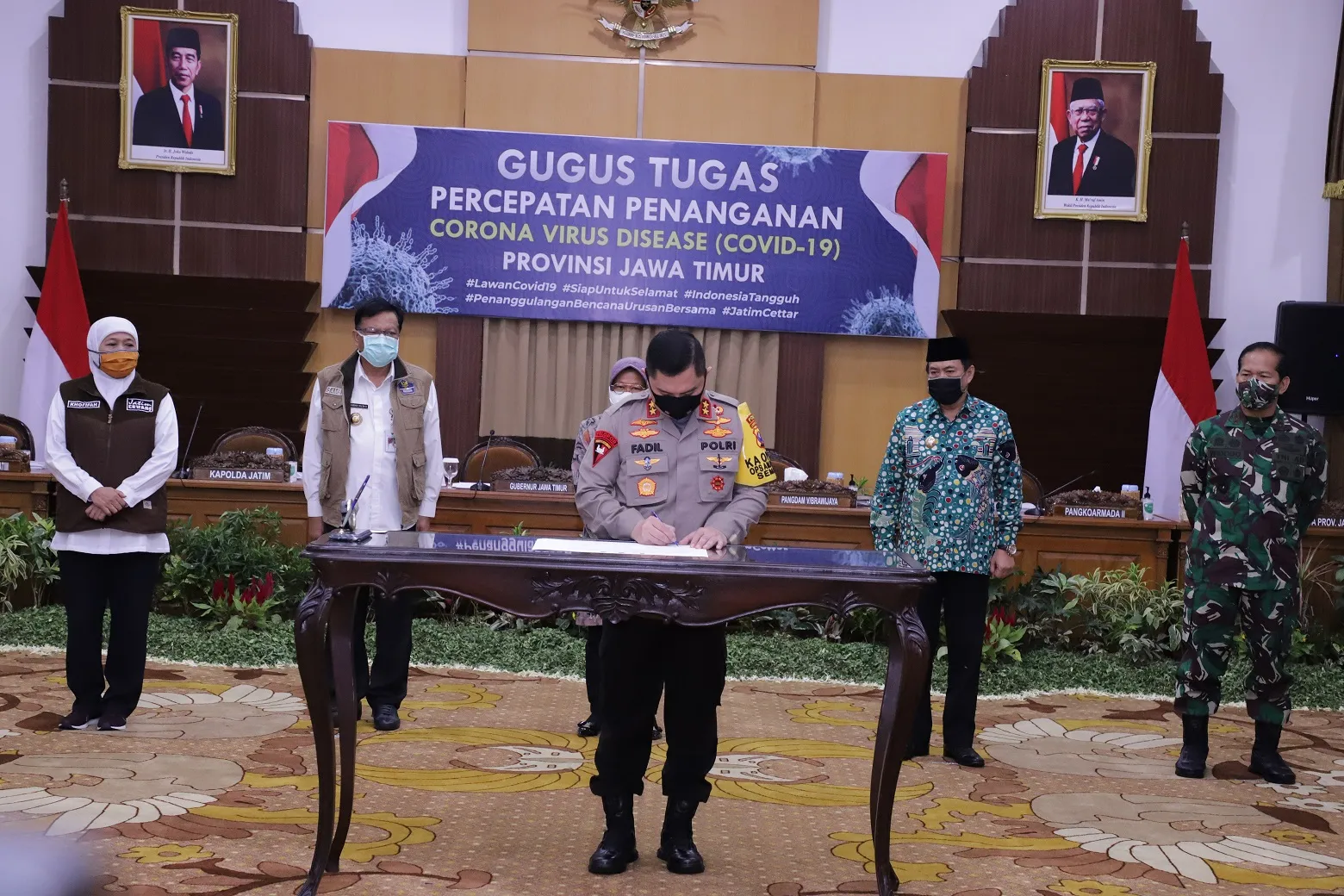 Komitmen Pencegahan dan Penanggulangan Covid-19 di Surabaya Raya