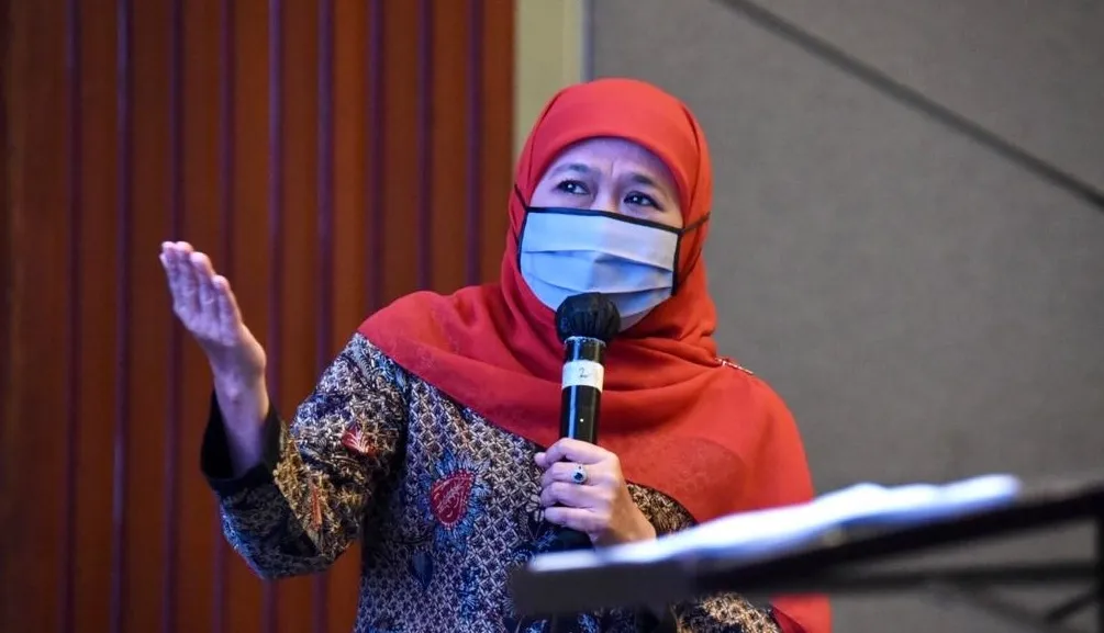 Khofifah Beber Strategi Penanganan Covid-19 di Surabaya Raya   