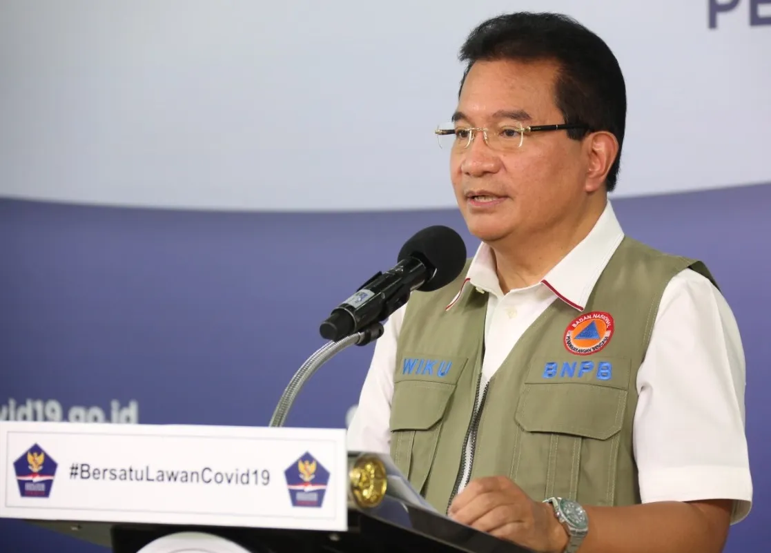 Lima Tahapan Menuju Masyarakat Aman COVID-19 dan Produktif