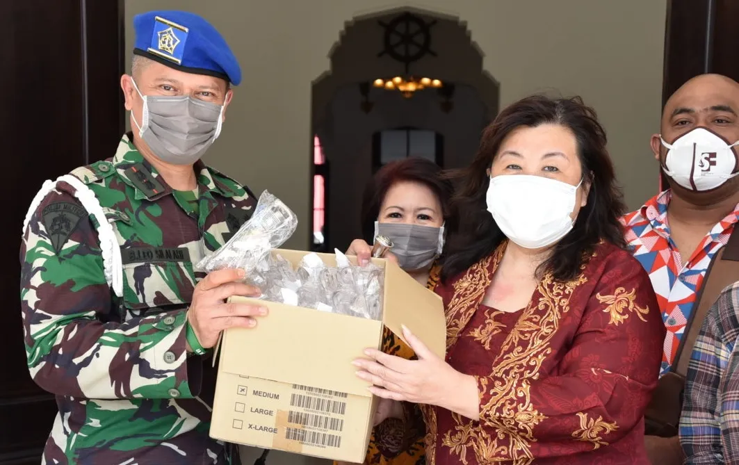Garda Terdepan Satgas Covid-19 Lantamal VI Dapat Bantuan APD