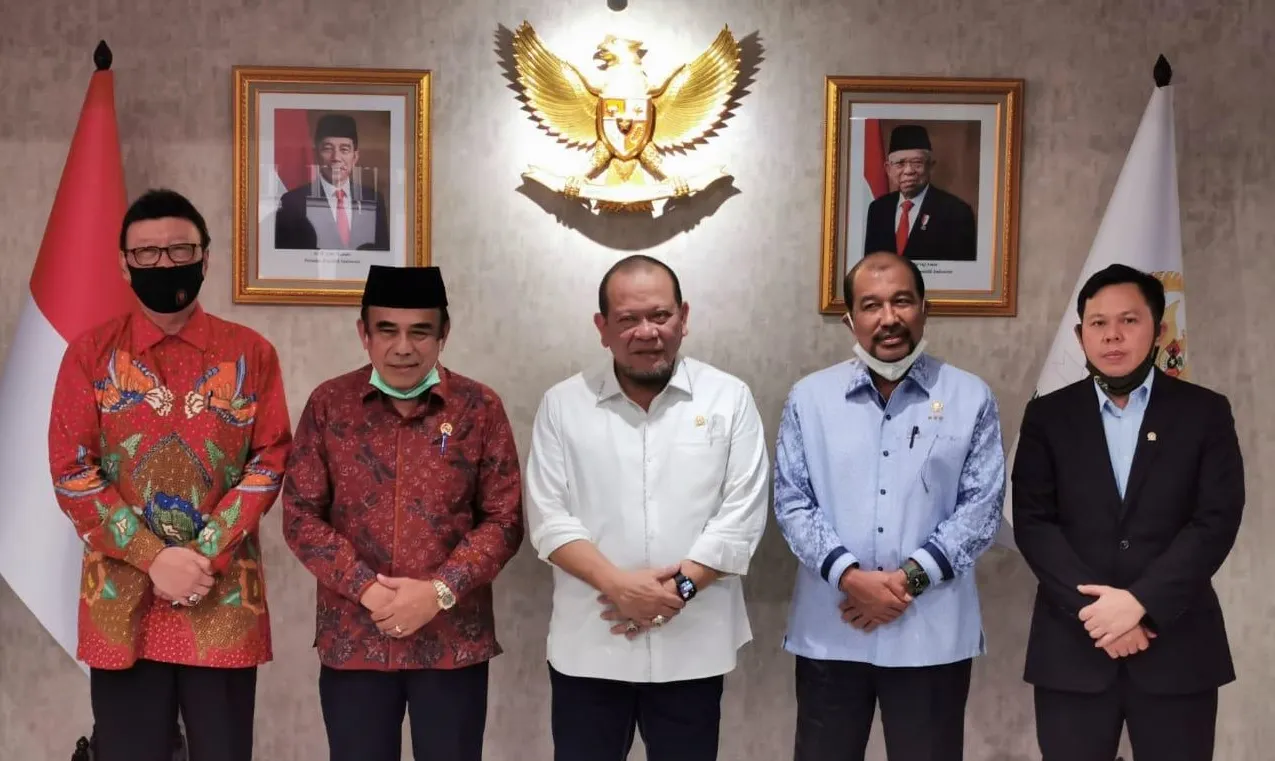 DPD RI Tuntaskan Aspirasi, Temukan 9 IAIN dengan Menag dan Menpan RB 
